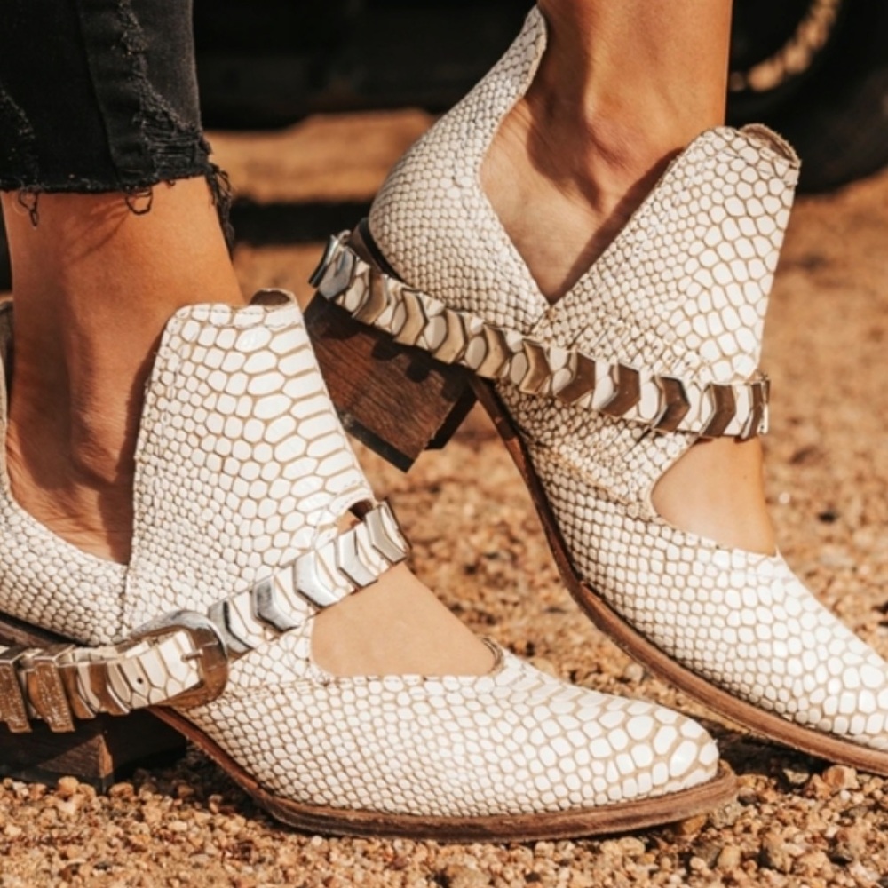 Freebird Blade Booties